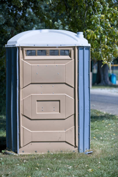Best Affordable portable toilet rental  in Dalton Gardens, ID